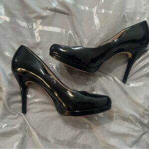 Nine West pumps